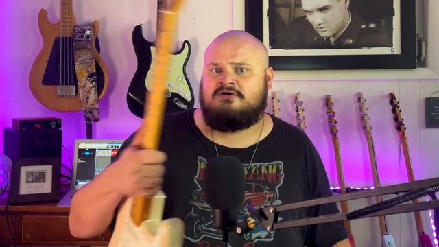 SQUIER Classic Vibe 50's Stratocaster // Is it REALLY like a 50's Strat?? смотреть онлайн