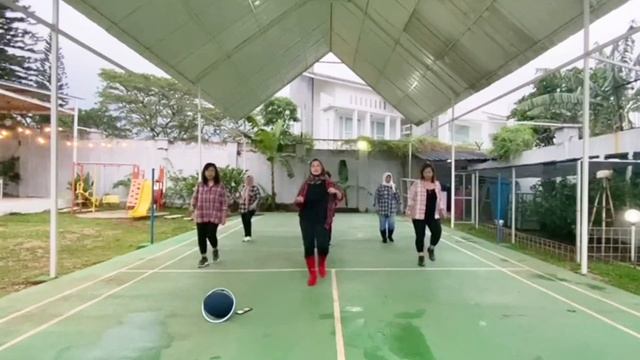 My Love Bachata | Line Dance | Chor. @SriMeiLestari (INA) смотреть онлайн