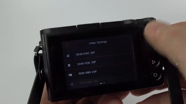 Yi M1 Mirrorless Camera REVIEW (in 4K)