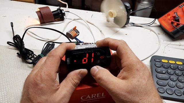 Базовые настройки контроллера Carol с двумя датчиками. смотреть онлайн