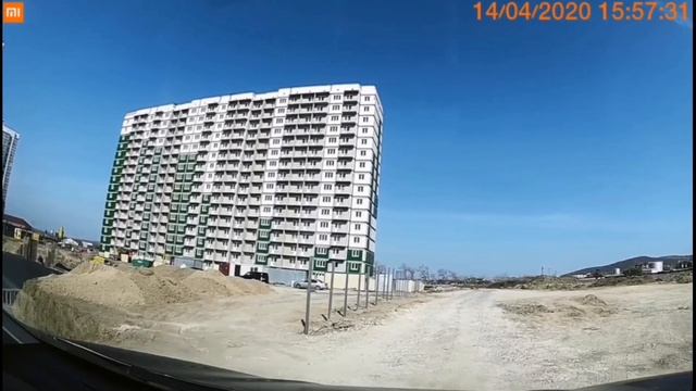 Прогулки по Анапе 14 апреля 2020 г. ЖК Горгиппия, 8 литер, строительство школы в Горгиппии анапа смотреть онлайн