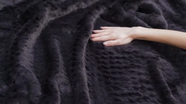 Искусственная шиншилла вязанная цвета графит смотреть онлайн