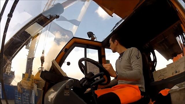 REACH STACKER COMPILATION - Port of Antwerp - Life of a reach stacker driver! container GoPro смотреть онлайн