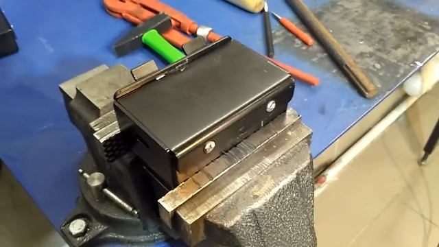 Тестирование на взломостойкость сейфа для обходчика штатного иммобилайзера автомобиля смотреть онлайн