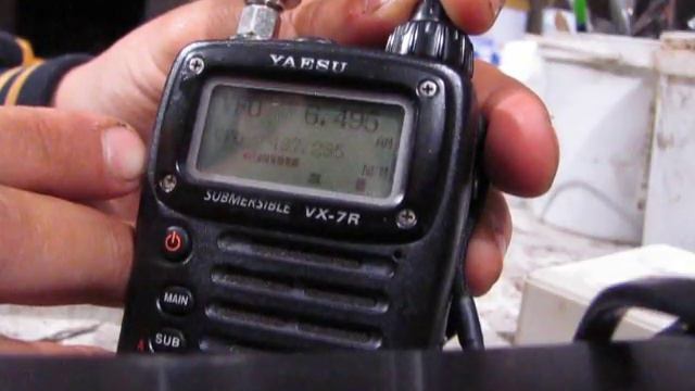YAESU VX-7R Правдивый обзор!!! смотреть онлайн