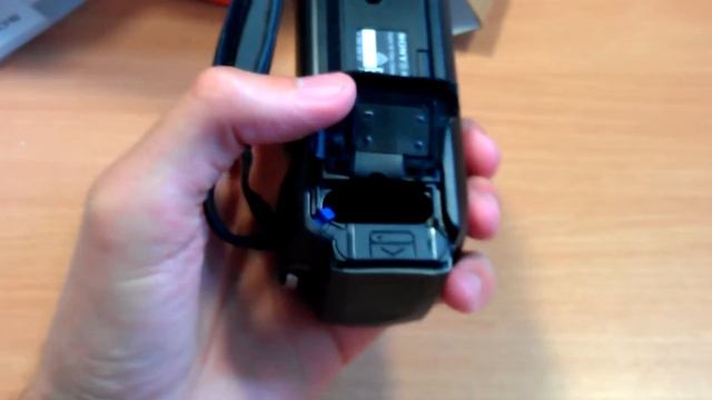 Небольшой обзор видеокамеры SONY HDR-CX405 смотреть онлайн