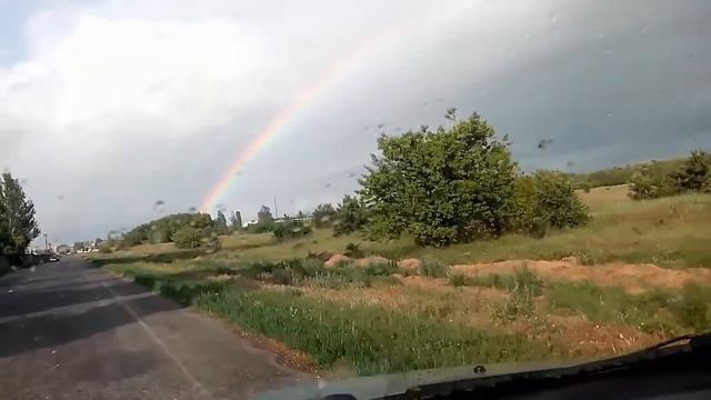 Красивая радуга. Поймал красивую радугу. Просто Шок смотреть онлайн