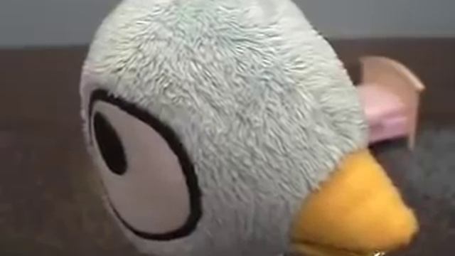 Don't Let the Pigeon Jump on the Bed смотреть онлайн