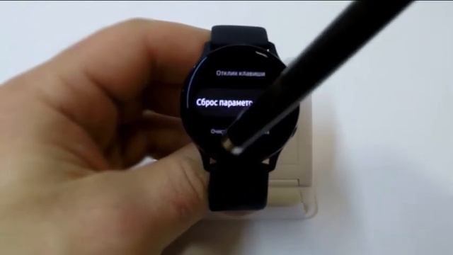 Не работает словарь T9 в смарт-часах Samsung Watch смотреть онлайн