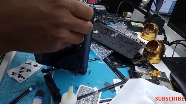 Lenovo YOGA YT3 - 850M LCD Replacement - Easy Tricks