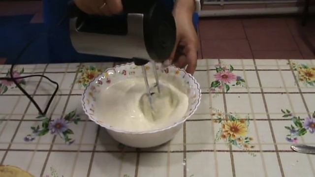 Блины с черничным вареньем