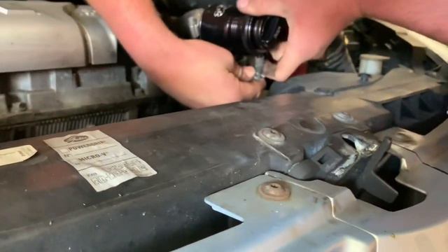 Mitsubishi Colt CZT & Ralliart How to fit a Dumpvalve смотреть онлайн