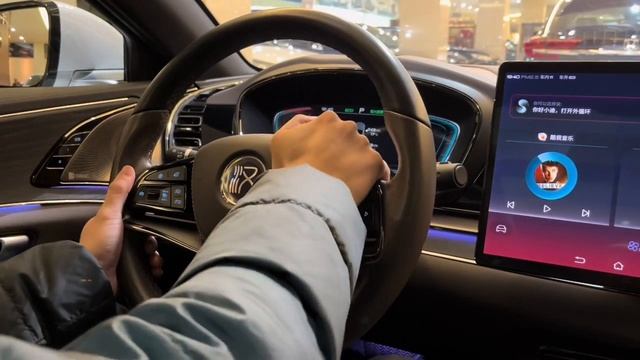 2022 BYD Han EV in-depth Walkaround смотреть онлайн