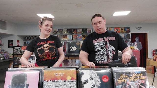 Atmosphere Collectibles 3/18 New Vinyl Records Unboxing! Restock City! смотреть онлайн