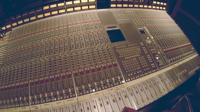 Yoad Nevo: Mixing Engineer Point Of View смотреть онлайн