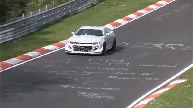 Chevy Camaro Z 28 2017 модельного года смотреть онлайн