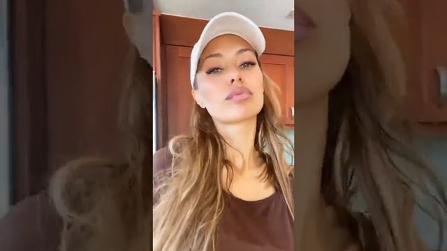 Виктория Боня (@victoriabonya) • Instagram