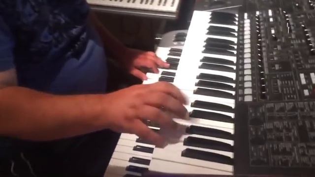 Armenian Korg Ms2000B смотреть онлайн