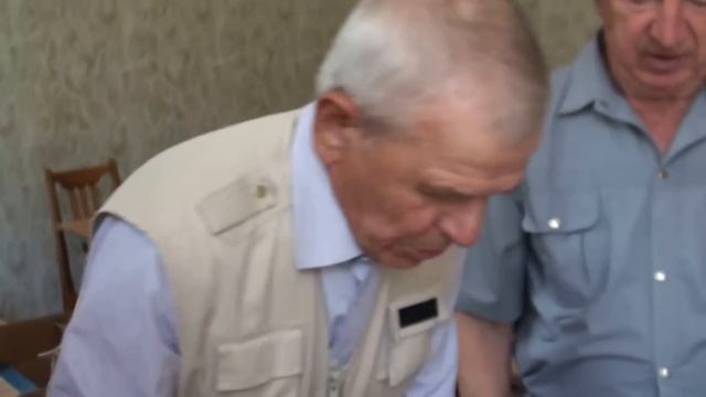 Оказывается, сотовую рамку еще можно изобретать смотреть онлайн