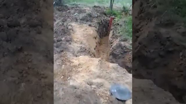 Дом треснул без дренажа. смотреть онлайн