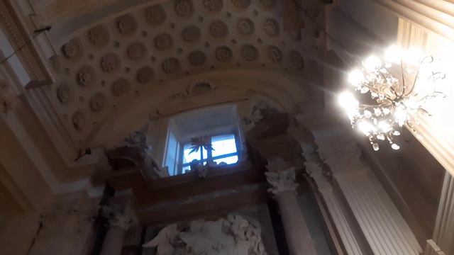 The Basilica di Superga is an iconic monument located in Turin, Italy. смотреть онлайн