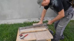 Как отрезать плитку болгаркой,реально без сколов