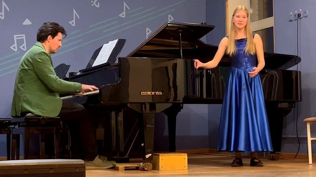 Алиса Мудрова_Вьётся ласточка сизокрылая_ А Гумилёв, слова Н. Грекова. смотреть онлайн