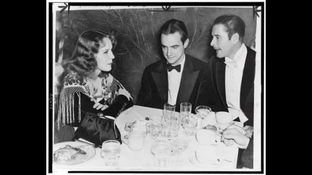 Howard Hughes- The Ladies' Man (Take 2) смотреть онлайн