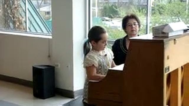 Nicole - Spring 2009 - Polka (piano) смотреть онлайн