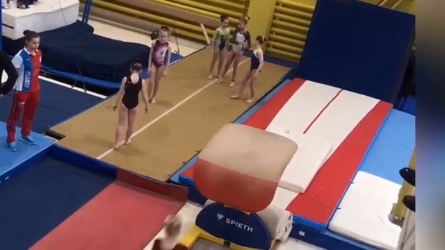 Александра Ануфриева, спортивная гимнастика, Смоленск. Заправляем в спорте смотреть онлайн