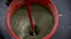 NEW Makita 18V Brushless Mixing Drill (DUT130Z)