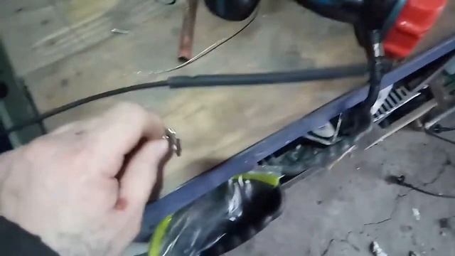 Х60 Лифан ремонт тросика передней двери смотреть онлайн