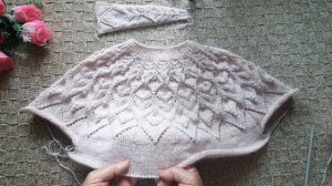 Кофта с ажурной кокеткой. Часть 2. //  Росток с прибавками.//