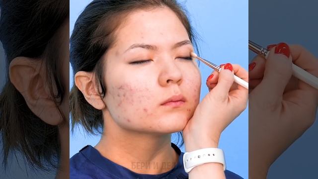 МЕЙКАП-ТРАНСФОРМАЦИИ || 25 ЛАЙФХАКОВ ДЛЯ МАКИЯЖА, КОТОРЫЕ ДОЛЖНА ЗНАТЬ КАЖДАЯ ДЕВУШКА смотреть онлайн