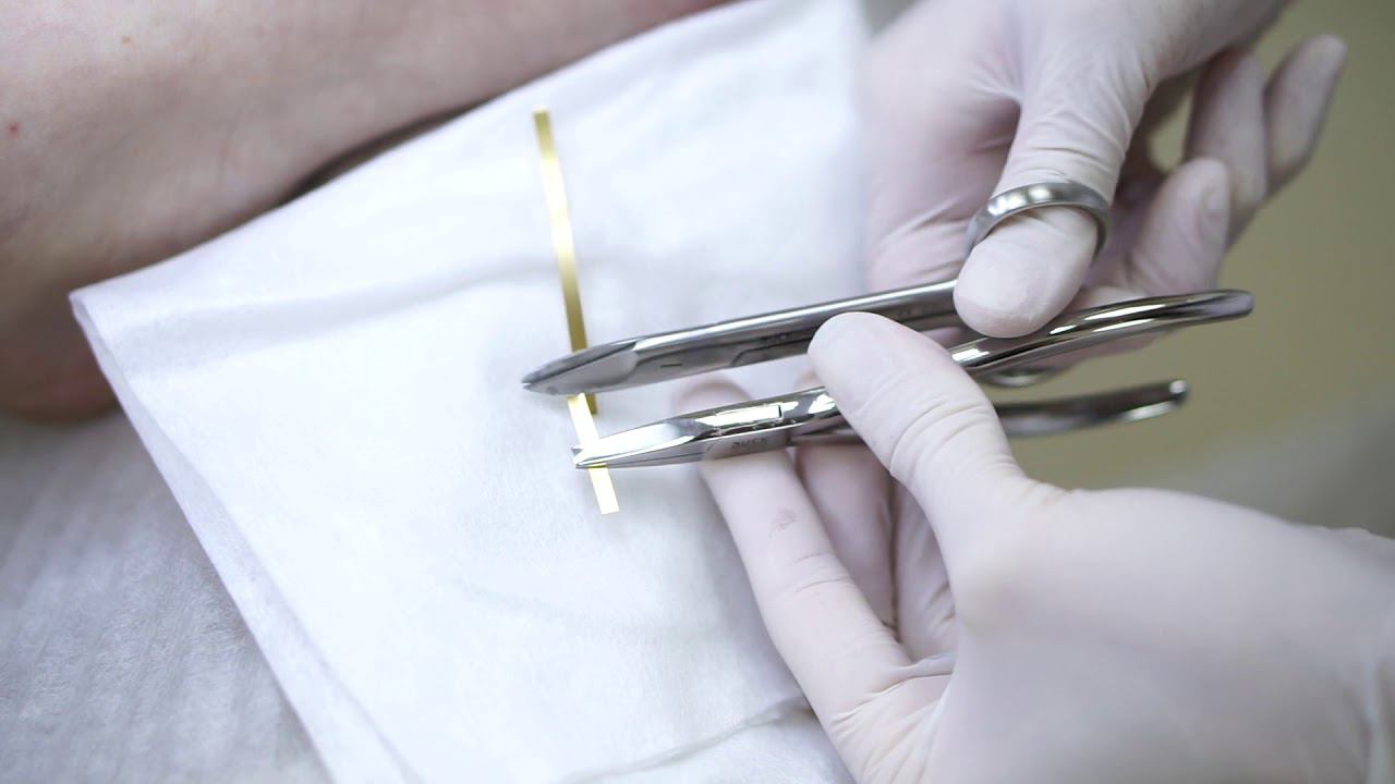 Золотая пластина (Эстетика стопы) смотреть онлайн