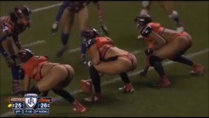 Женский американский футбол )))