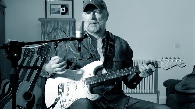 Huge Sounding GUITAR CHORDS - Part 1 "DAVID GILMOUR" PINK FLOYD STYLE. Beginners To Intermediate’s смотреть онлайн