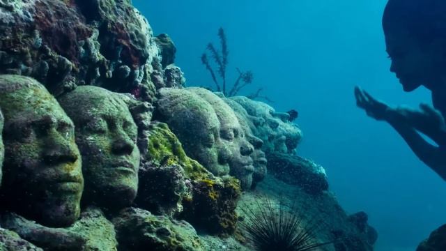 10 Самых Странных Вещей Найденных На Дне Океана смотреть онлайн