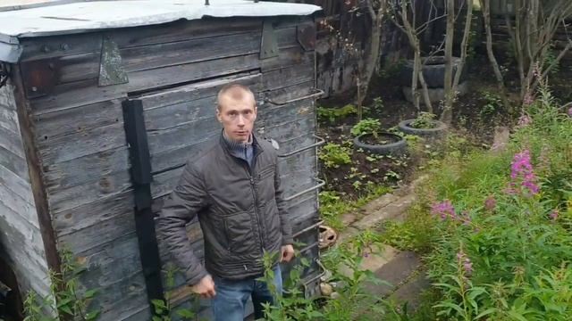 Шикарный гараж. В Мурманской области. Гараж с баней, беседкой, двориком, огородом... смотреть онлайн