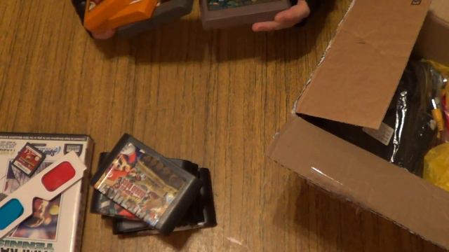 Посылка от Алекса с картриджами и приставкой смотреть онлайн