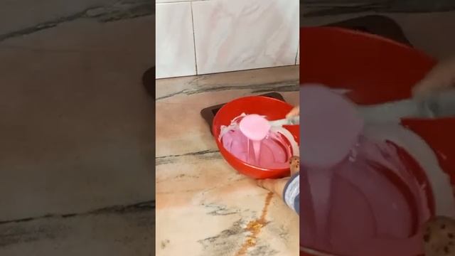 Customized Chocolate With Kitkat Filling Inside??#homebaker #homemade