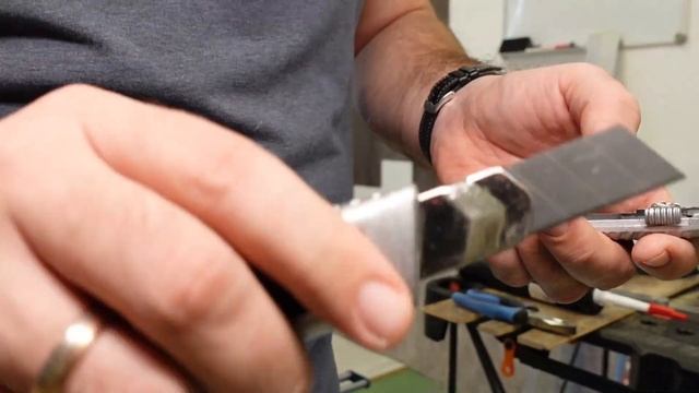 Какой инструмент для укладки ламината нужен? Инструмент Монтажника. смотреть онлайн