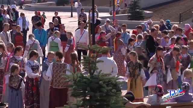 ФОЛЬКЛОРНЫЙ ПРАЗДНИК КРАСНАЯ ГОРКА 15 04 2018г смотреть онлайн