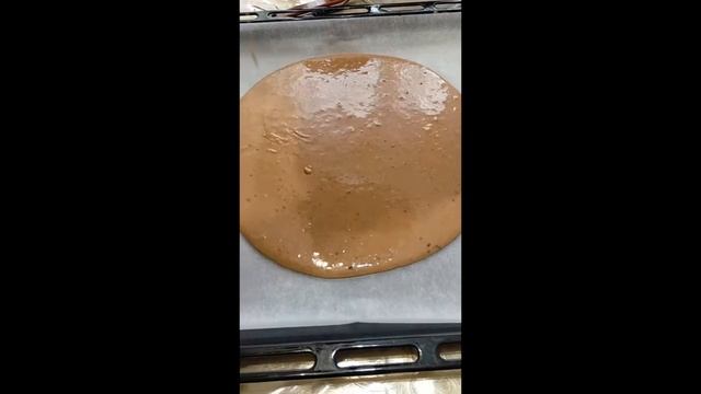 ВКУСНЫЙ РУЛЕТ С КРЕМОВОЙ НАЧИНКОЙ | Cook with Aleeza | РЕЦЕПТ В ОПИСАНИИ смотреть онлайн