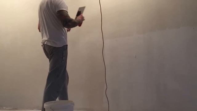 Шпакловане Knauf Sheetrock - готова пастообразна шпакловъчна смес. смотреть онлайн
