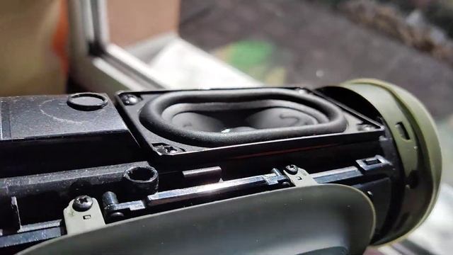Jbl charge 4 bass test смотреть онлайн