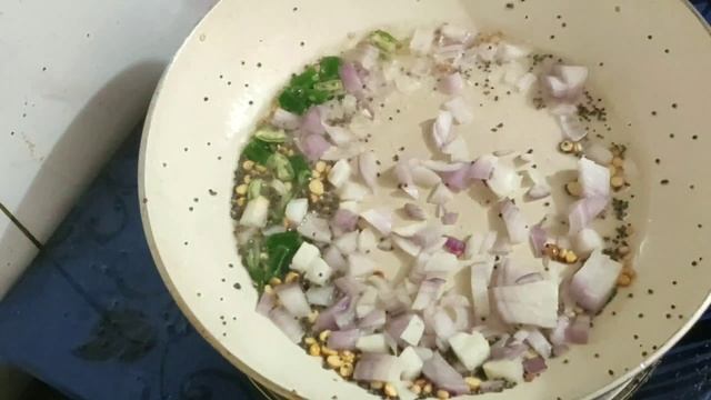 ಅವಲಕ್ಕಿ ಉಪ್ಪಿಟ್ಟು/Instant breakfast recipes/how to prepare avalakki uppittu in kannada/avalakki upm смотреть онлайн