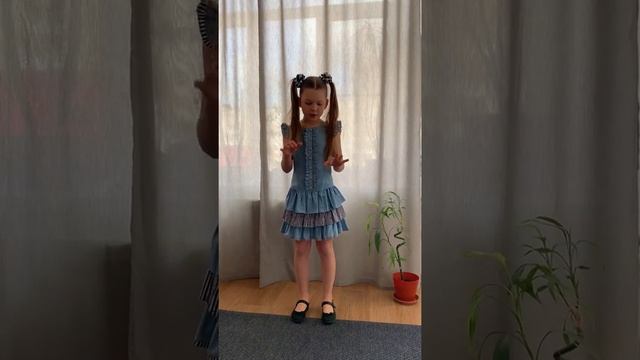 Алла Нуромская рассказ Как меня учили музыки автор Ирина Пивоварова смотреть онлайн