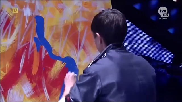 Танцующий художник шоу составная картина в Ростове на Дону смотреть онлайн