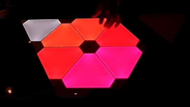 Nanoleaf Aurora Hardware Setup Video смотреть онлайн